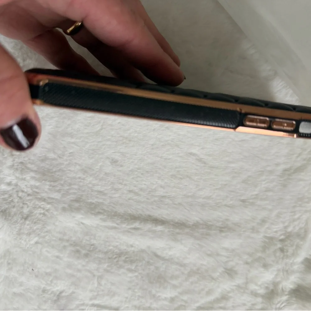 Luxurious Black and Gold Phone  case 14 pro max size